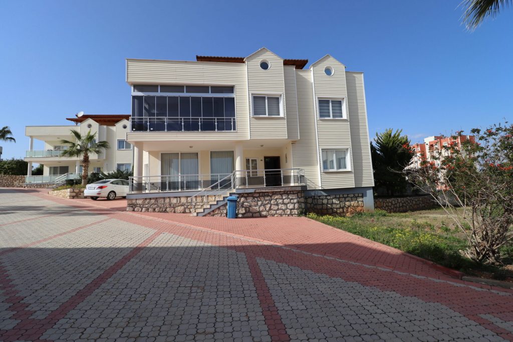 Mersin Erdemli Alacaören Villaları Satılık Lüks Villa