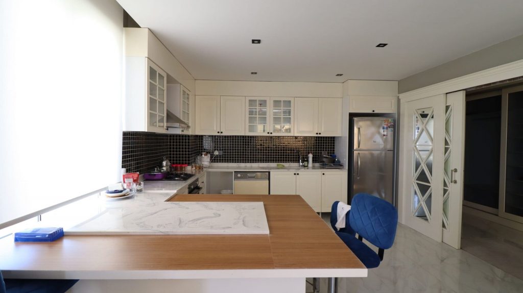 Mersin Erdemli Kargıpınarı Queenaba Sitesi Satılık Yapılı 3+1 Yazlık