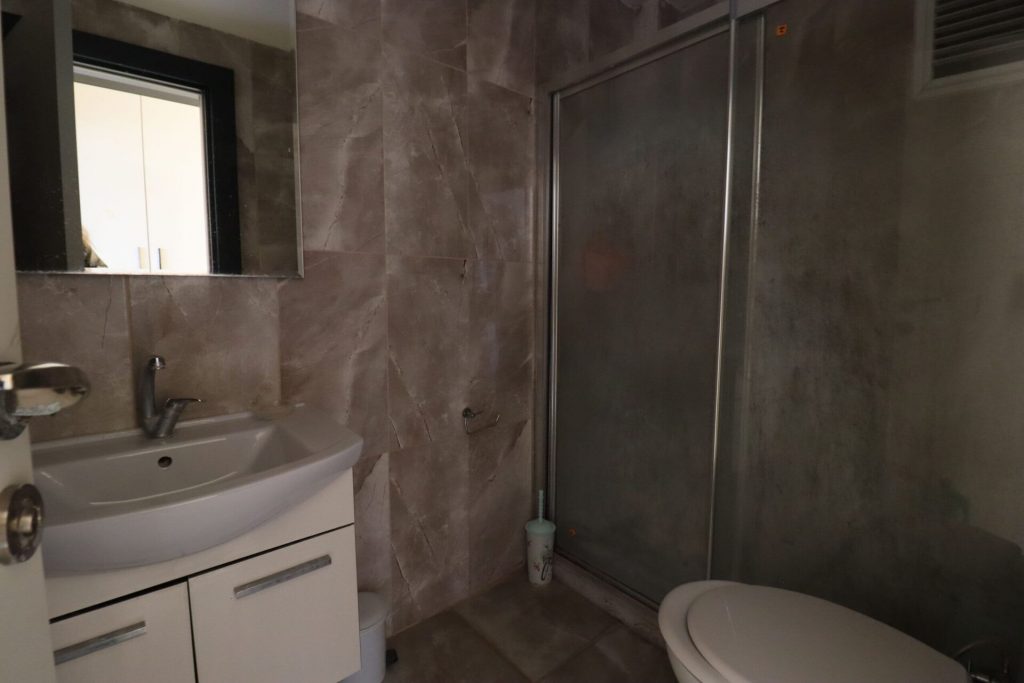 Mersin Erdemli Tömük İnce Ali Sitesi Satılık 1+1 Daire