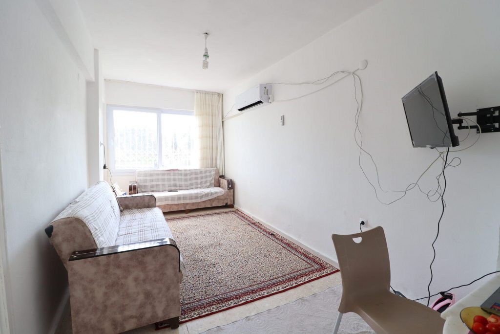 Mersin Erdemli Güzeldağ Havuzlu Sitede Satılık 2+1 Eşyalı Daire