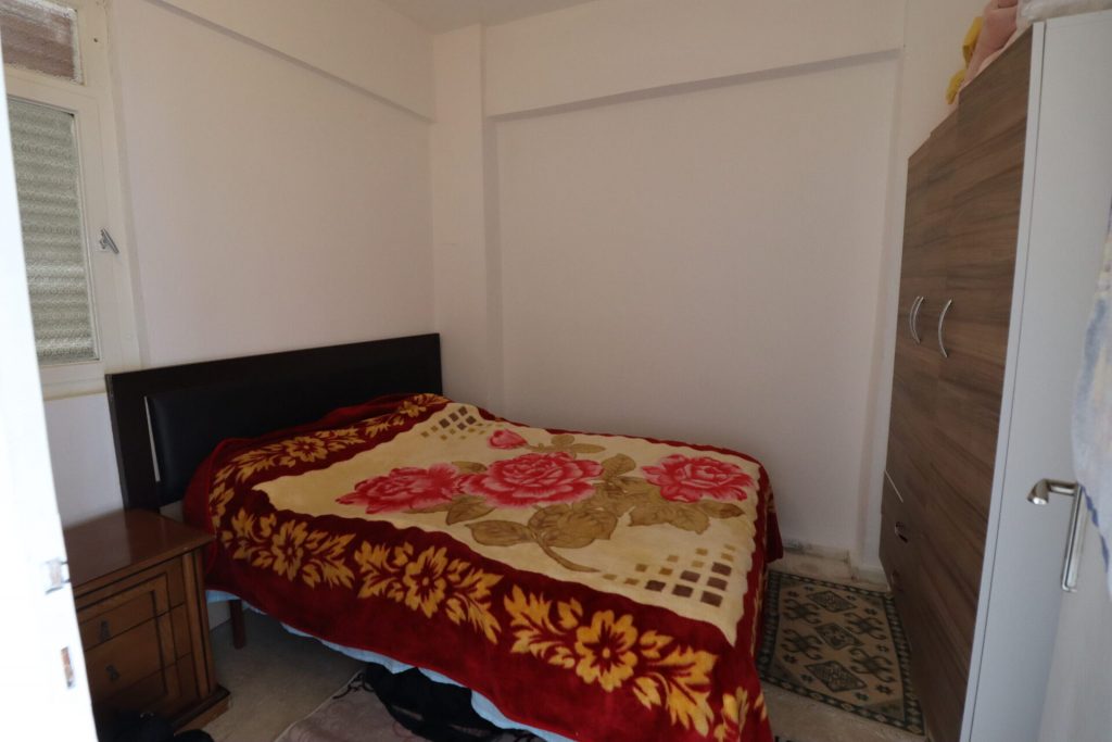 Mersin Erdemli Güzeldağ Havuzlu Sitede Satılık 2+1 Eşyalı Daire