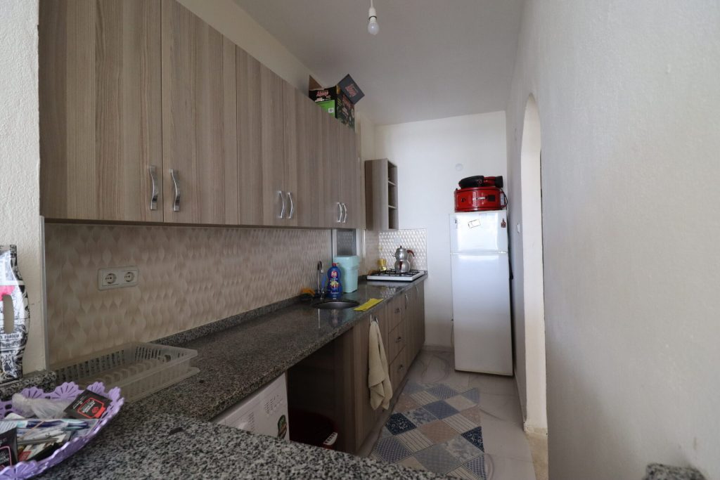 Mersin Erdemli Güzeldağ Sitesi Deniz Manzaralı Satılık 2+1 Eşyalı Daire