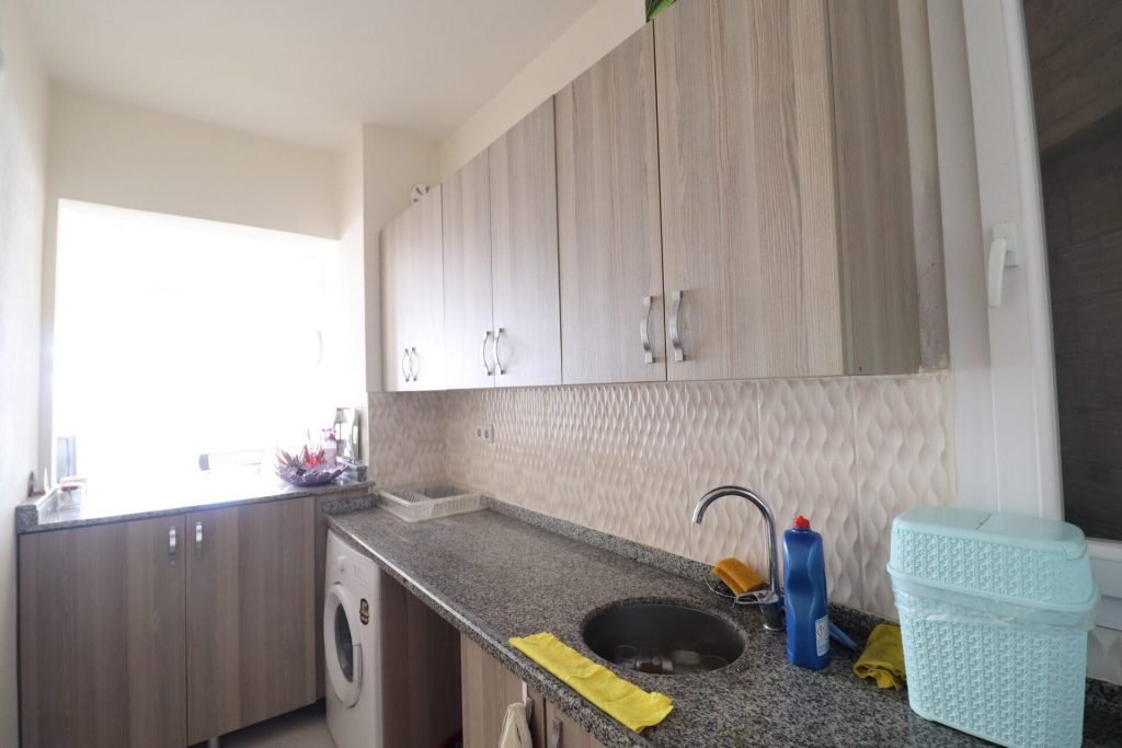 Mersin Erdemli Güzeldağ Sitesi Deniz Manzaralı Satılık 2+1 Eşyalı Daire