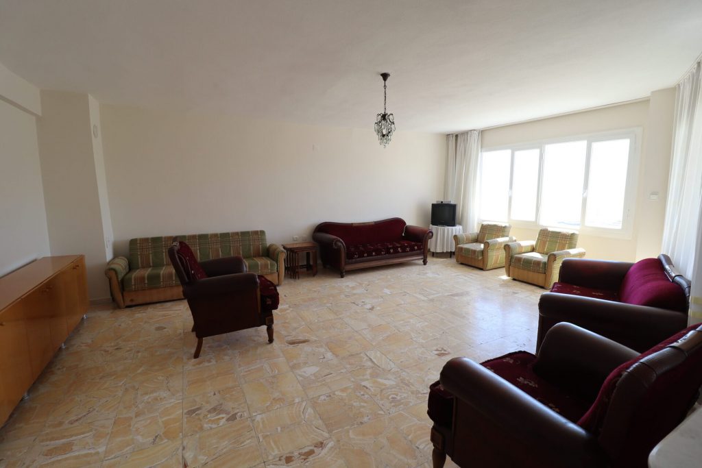Mersin Erdemli Tömük Tropik Sahil Sitesi Satılık 3+1 Daire