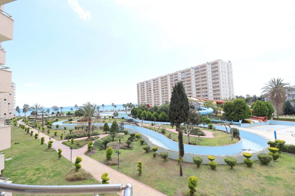Mersin Kargıpınarı Queenaba Sitesi Eşyasız Satılık 3+1 Köşe Daire