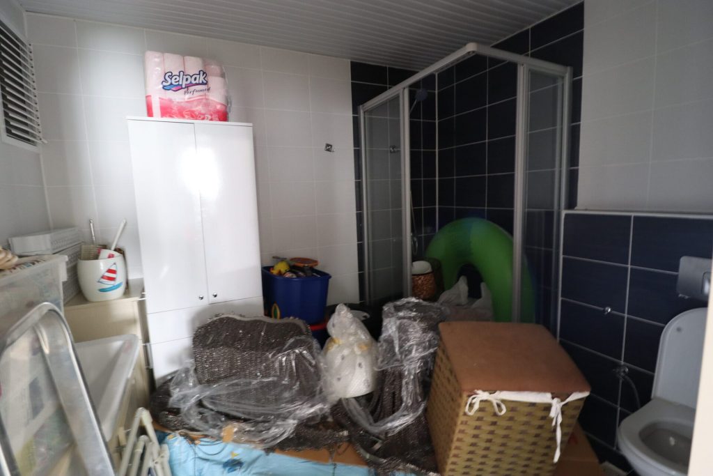 Mersin Kargıpınarı Queenaba Sitesi Eşyasız Satılık 3+1 Köşe Daire