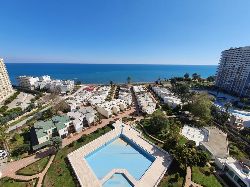 Mersin Tömük Club Lido Sitesi Denize Sıfır Satılık Daire