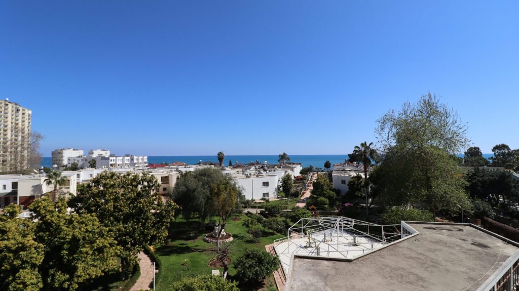 Mersin Tömük Club Lido Sitesi Satılık Yazlık Daire