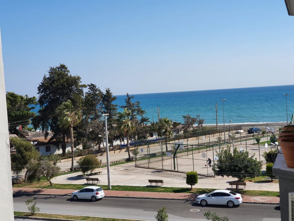 Mersin Erdemli Güzeldağ Sitesi Deniz Manzaralı Satılık 2+1 Eşyalı Daire