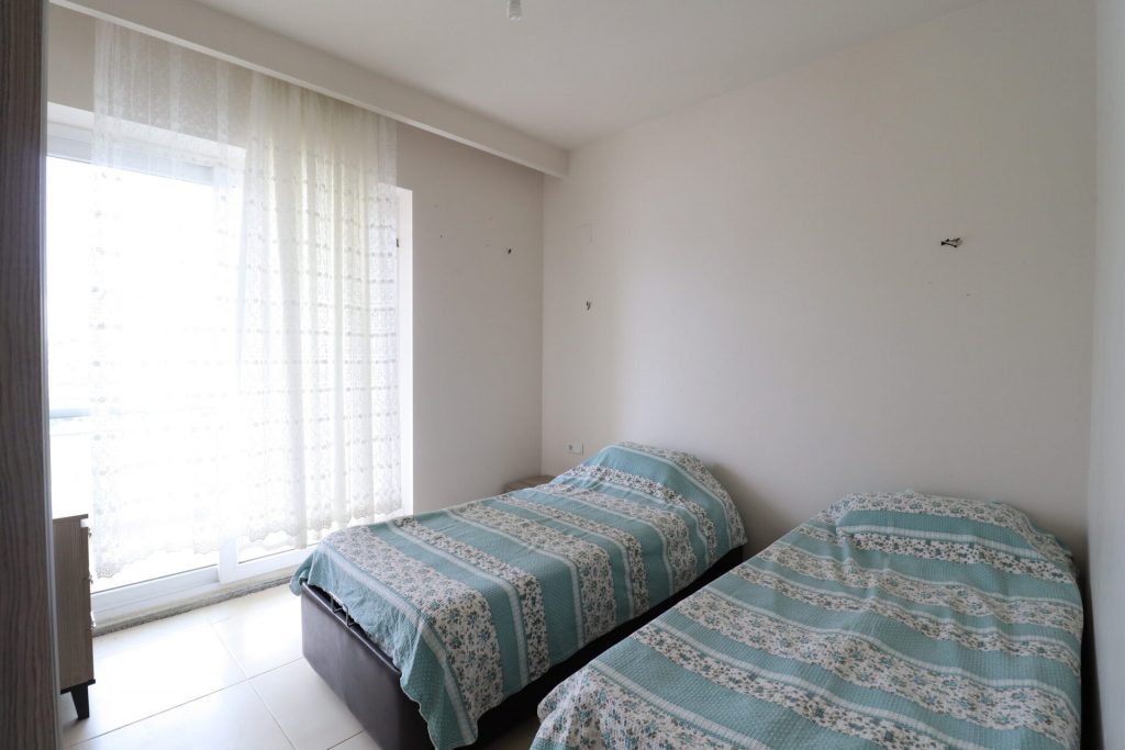 MERSİN ERDEMLİ AYAŞ SUNRİSE QUEENABA 4 SİTESİ EŞYALI KİRALIK DAİRE