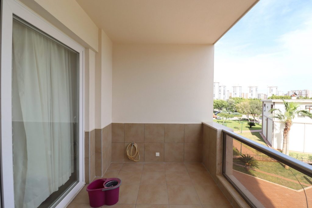 MERSİN ERDEMLİ KARGIPINARI QUEENABA 3 SİTESİ EŞYALI SATILIK 1+1 YAZLIK DAİRE
