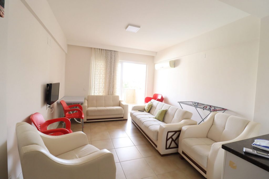 MERSİN ERDEMLİ KARGIPINARI QUEENABA 3 SİTESİ EŞYALI SATILIK 1+1 YAZLIK DAİRE