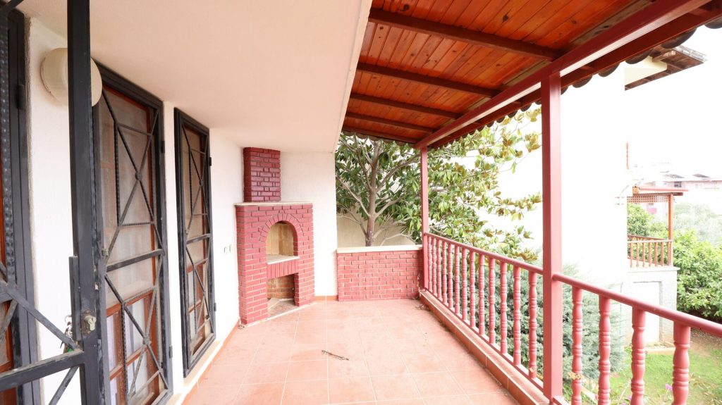Mersin Ayaş Ankaralı Onlar Sitesi Satılık Villa