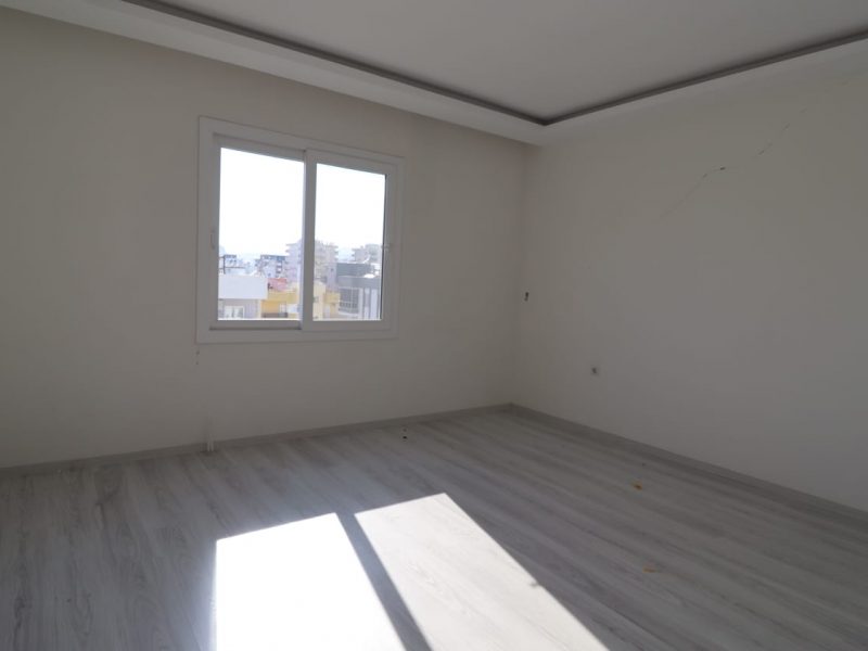Erdemli Merkez Mahallesi Satılık 3+1 Daire