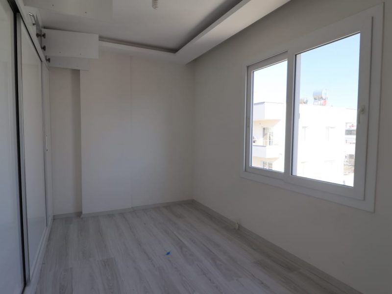 Erdemli Merkez Mahallesi Satılık 3+1 Daire