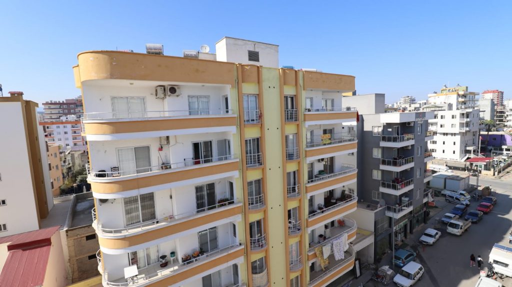 Erdemli Merkez  Mahallesi Satılık 3+1 Daire