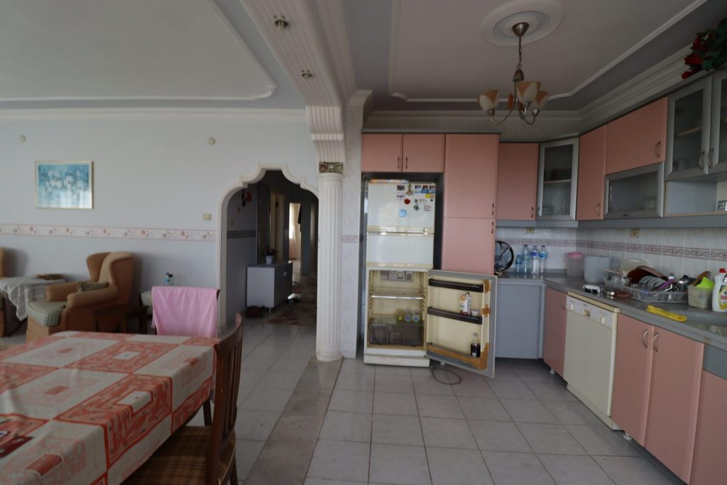 Mersin Arpaçbahşiş Gümüşdere Tatil Sitesi Deniz Manzaralı Satılık Daire