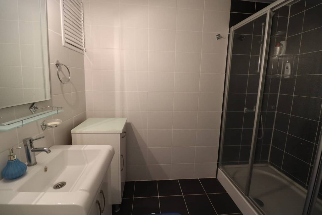 3 + 1 Ferienhaus zum Verkauf in Mersin Erdemli Kargıpınarı Queenaba