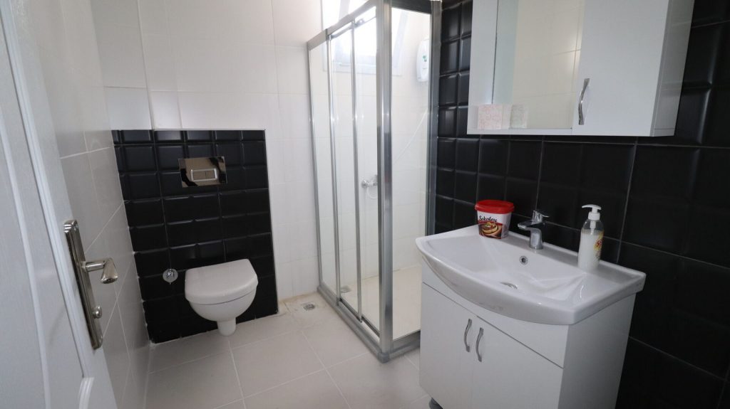 MERSİN ERDEMLİ ALATA ÜNİVERSİTE CİVARI EŞYALI KİRALIK 1+1 DAİRE