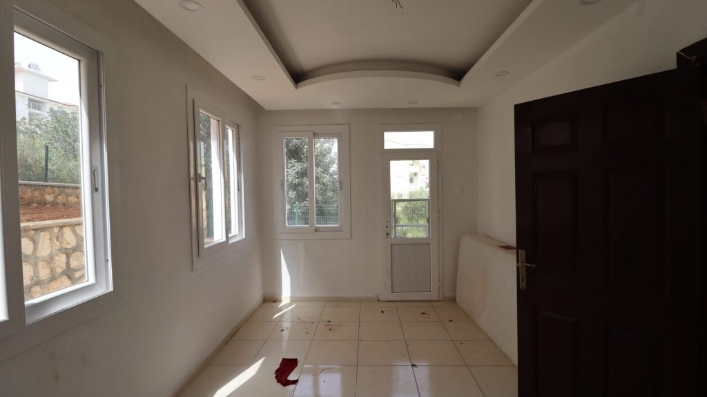 Mersin Ayaş Çetin Ay Sitesi Satılık Yazlık Daire