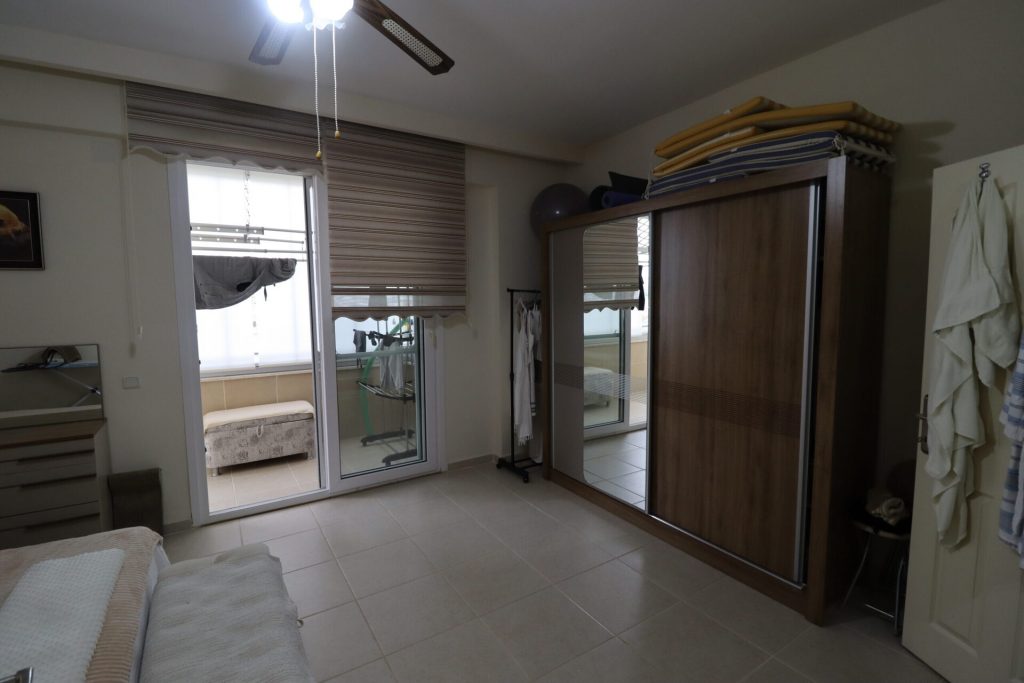 Mersin Erdemli Kargıpınarı Queenaba Sitesi Eşyalı Satılık 2+1 Cam Balkonlu Daire