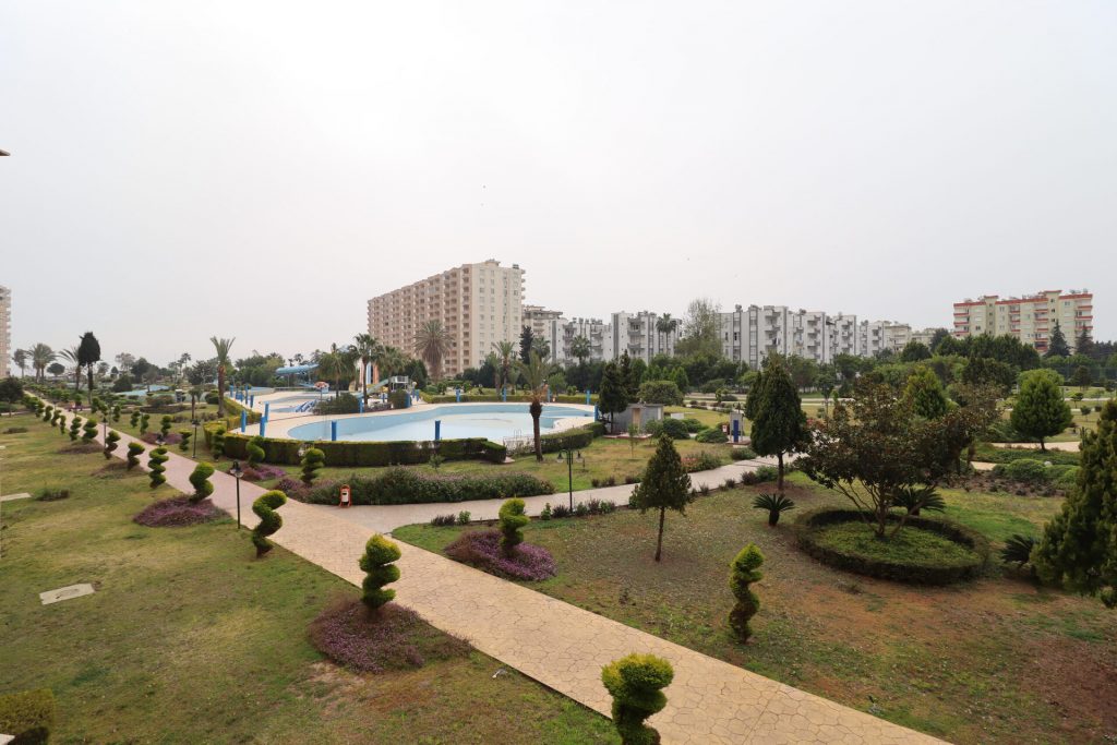 Mersin Erdemli Kargıpınarı Queenaba Sitesi Eşyalı Satılık 2+1 Cam Balkonlu Daire