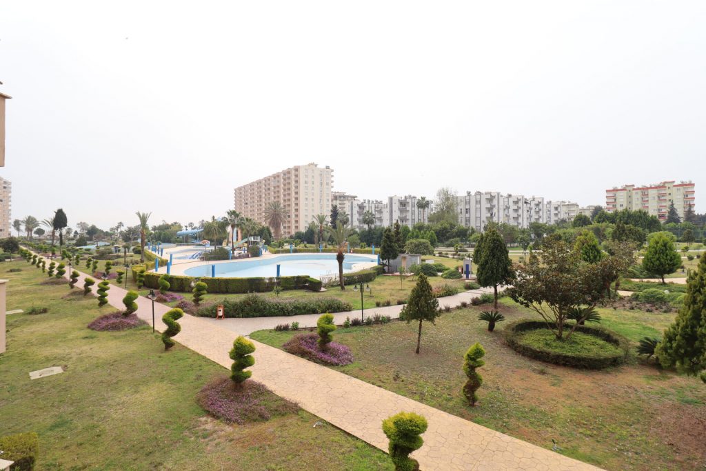 Mersin Erdemli Kargıpınarı Queenaba Sitesi Eşyalı Satılık 2+1 Cam Balkonlu Daire