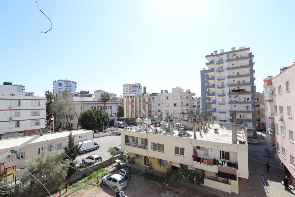 Erdemli Merkez Acil Satılık Kelepir Fiyata 2+1 Daire