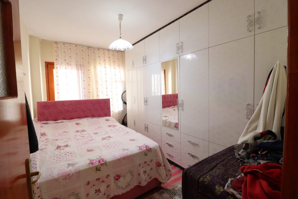 Erdemli Merkez Acil Satılık Kelepir Fiyata 2+1 Daire