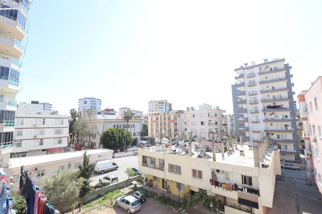 Erdemli Merkez Acil Satılık Kelepir Fiyata 2+1 Daire