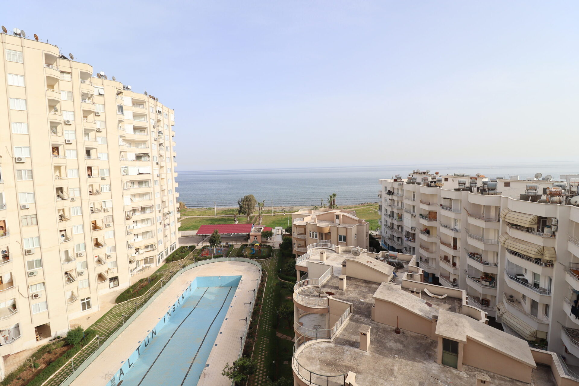 Mersin Erdemli Tömük Tropik Tatil Sitesi Eşyalı Satılık 3+1 Yazlık Daire