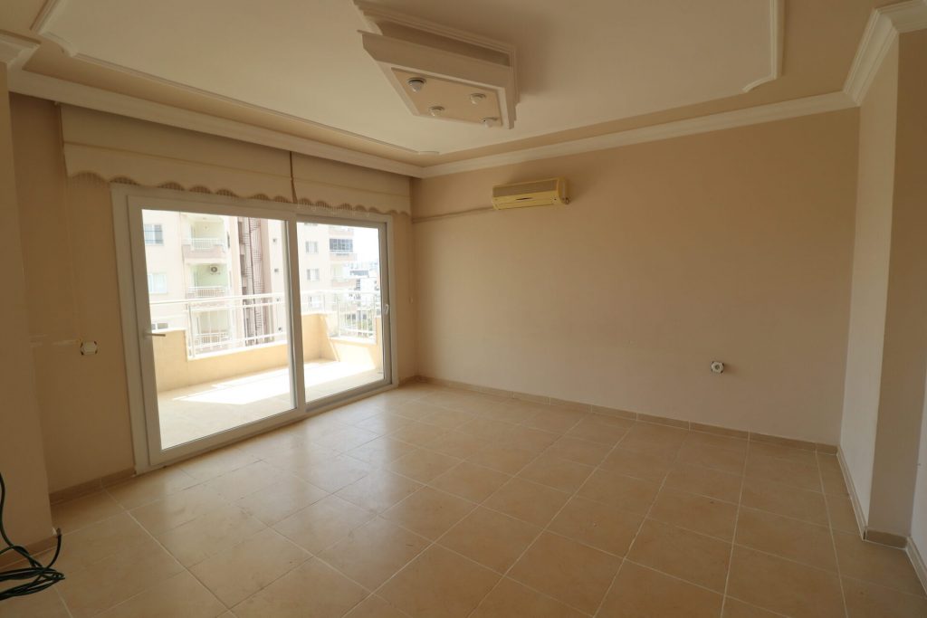 Mersin Erdemli Alata Ultra Lüks Satılık Cepheleri Açık 4+1 Daire