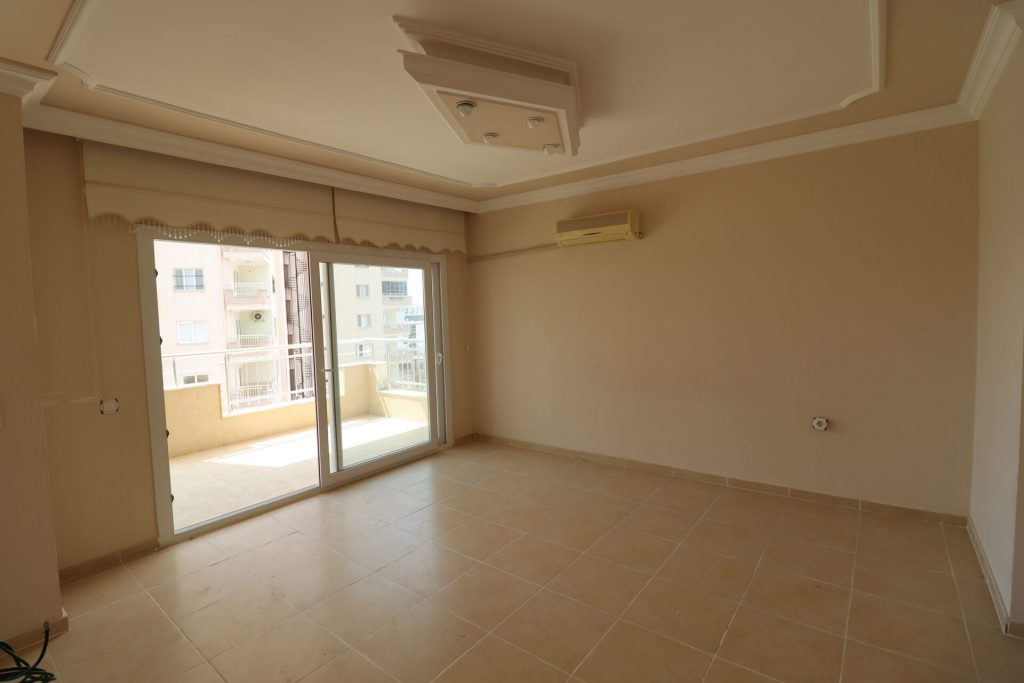 Mersin Erdemli Alata Ultra Lüks Satılık Cepheleri Açık 4+1 Daire