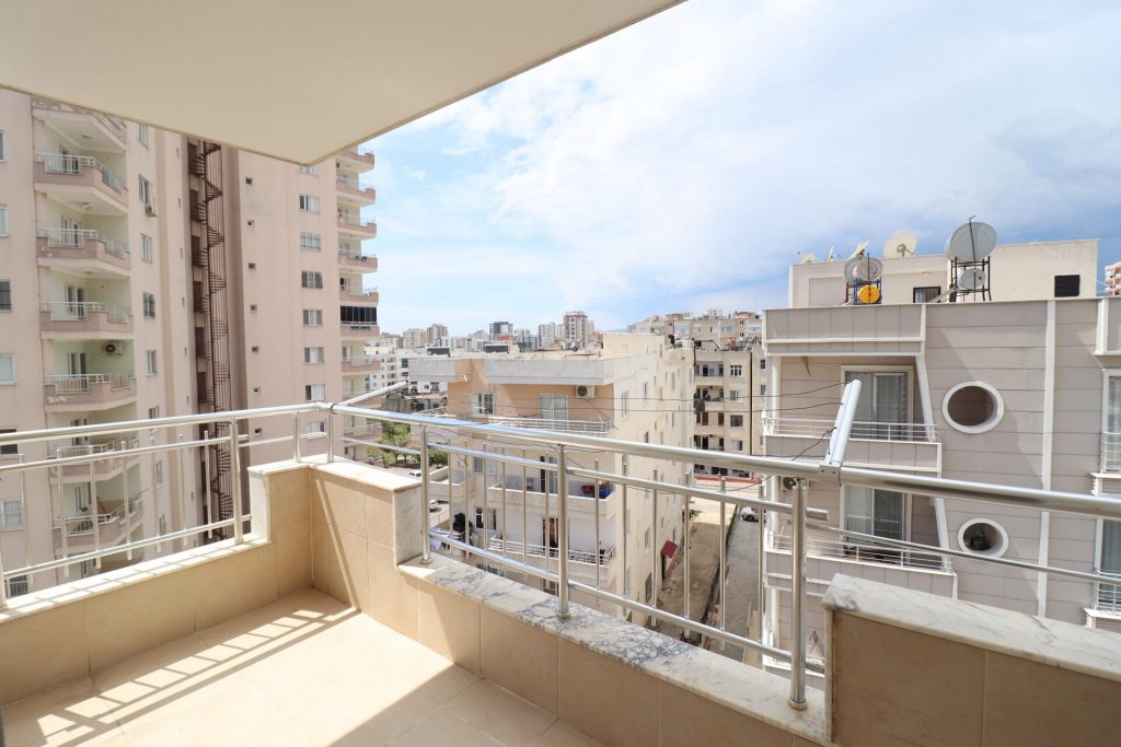 Mersin Erdemli Alata Ultra Lüks Satılık Cepheleri Açık 4+1 Daire