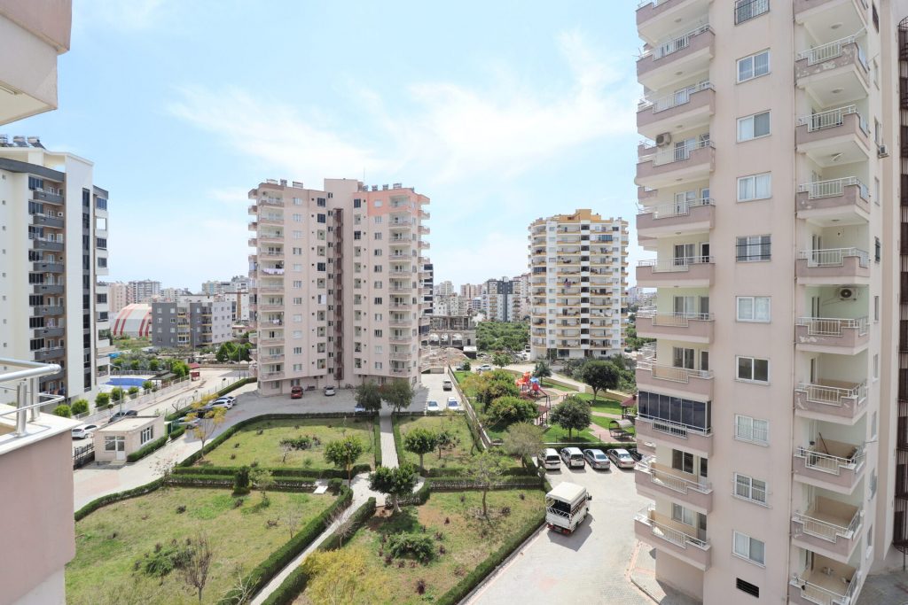 Mersin Erdemli Alata Ultra Lüks Satılık Cepheleri Açık 4+1 Daire