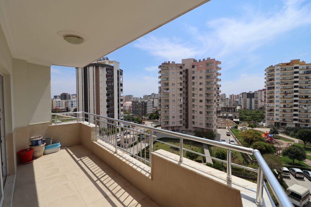 Mersin Erdemli Alata Ultra Lüks Satılık Cepheleri Açık 4+1 Daire