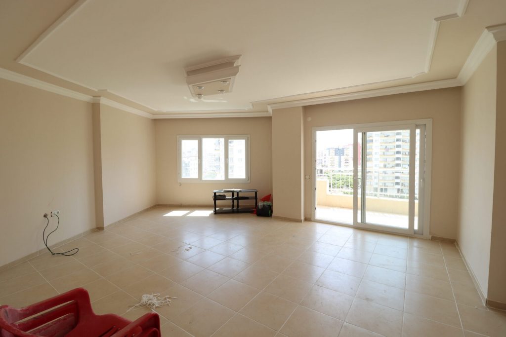 Mersin Erdemli Alata Ultra Lüks Satılık Cepheleri Açık 4+1 Daire
