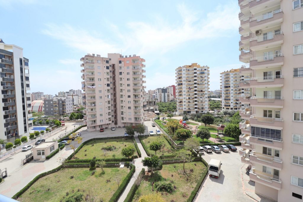 Mersin Erdemli Alata Ultra Lüks Satılık Cepheleri Açık 4+1 Daire
