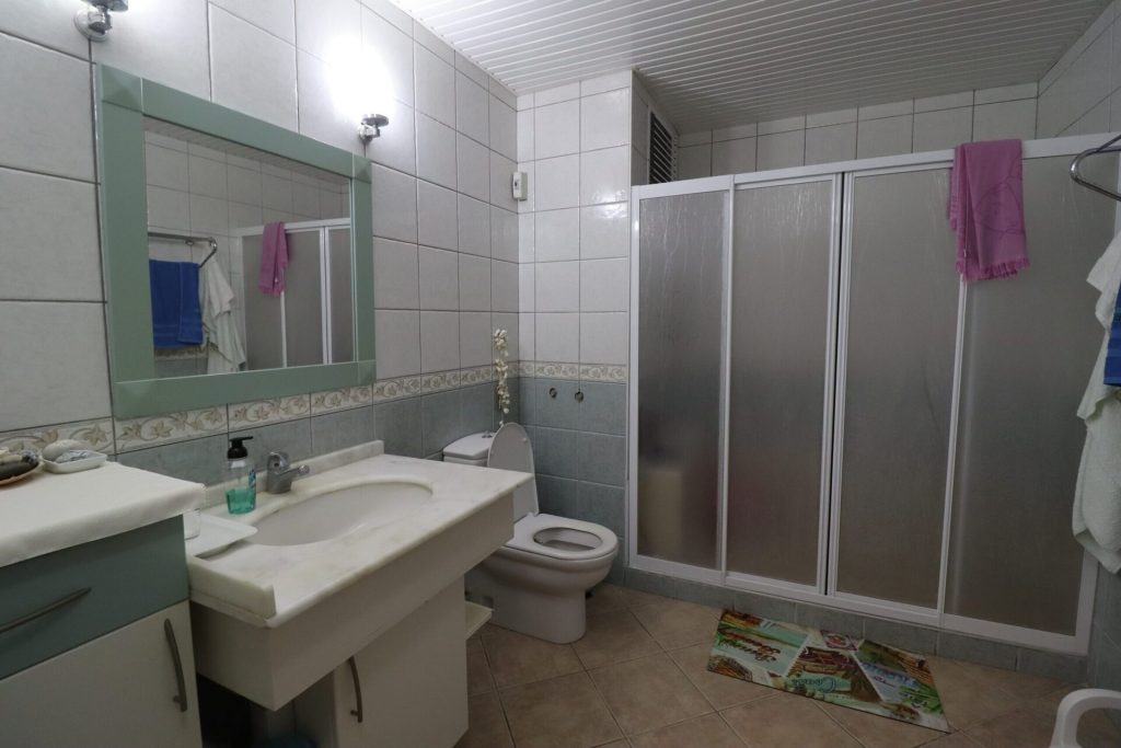 Mersin Erdemli Limonlu Liparis 4 Sitesi Denize Sıfır Satılık Daire
