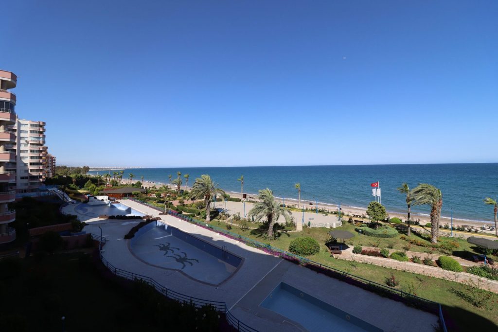 Mersin Erdemli Limonlu Liparis 4 Sitesi Denize Sıfır Satılık Daire