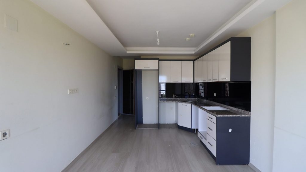 Mersin Erdemli Tömük İnce Ali Sitesi Satılık Daire