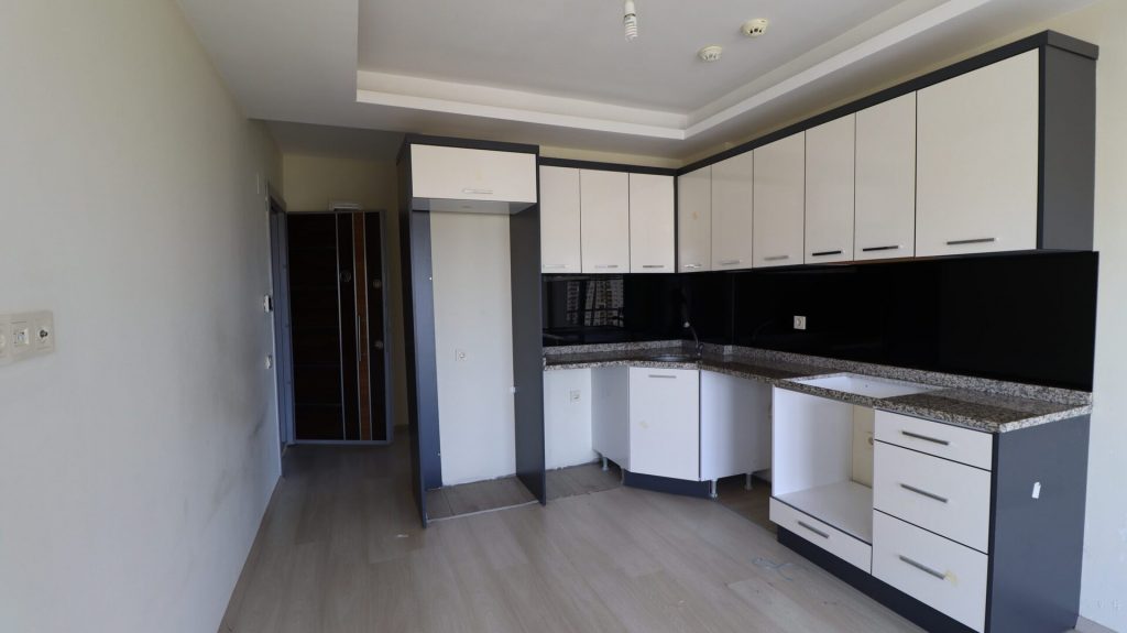 Mersin Erdemli Tömük İnce Ali Sitesi Satılık Daire
