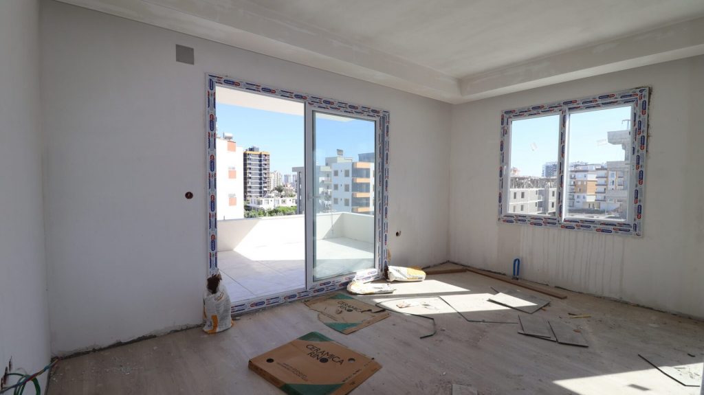 Mersin Erdemli Alata Mahallesi 4+1 Satılık Daire