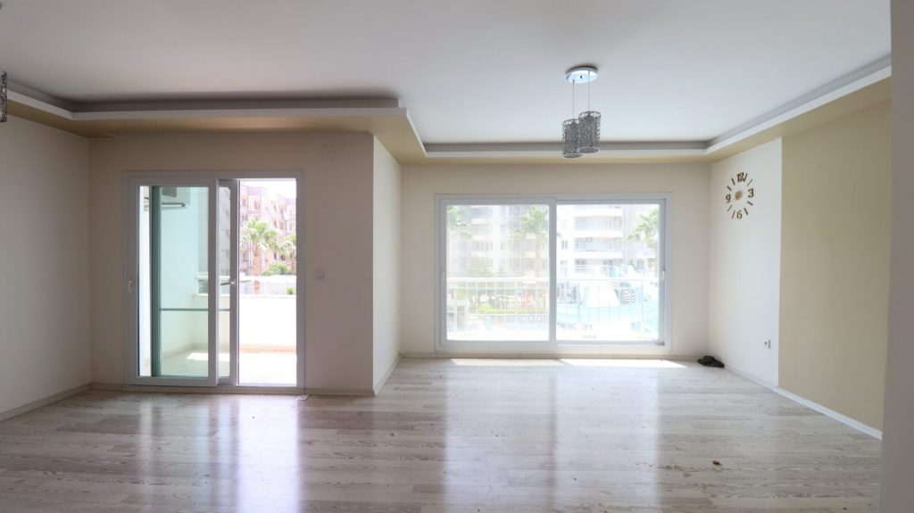 Mersin Erdemli Tömük Assa Sahil Sitesi Satılık Daire