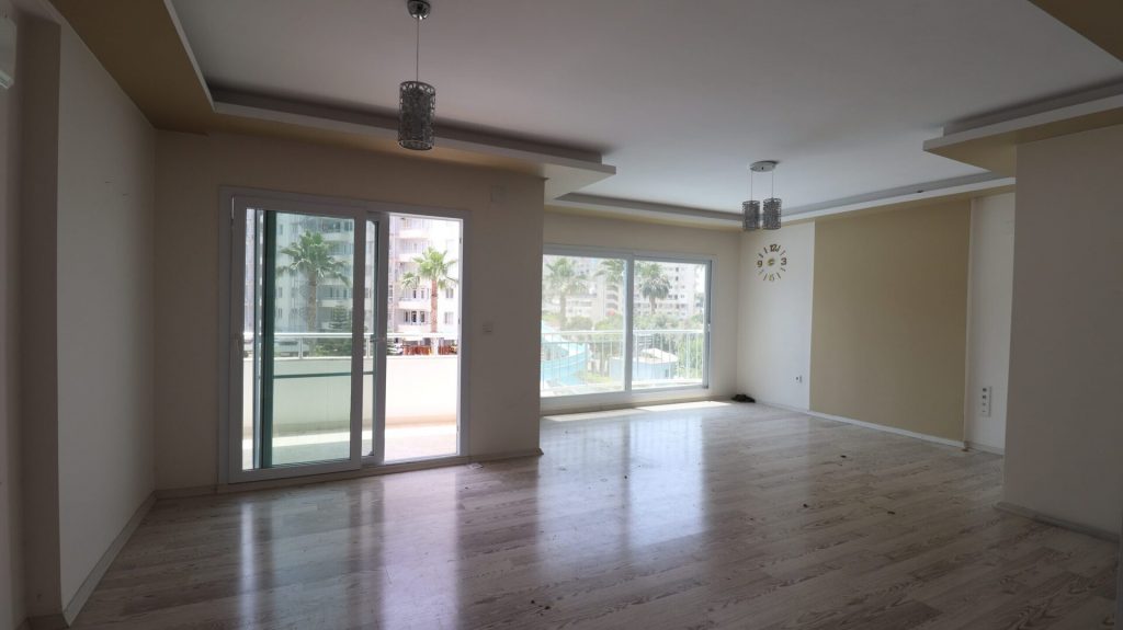 Mersin Erdemli Tömük Assa Sahil Sitesi Satılık Daire