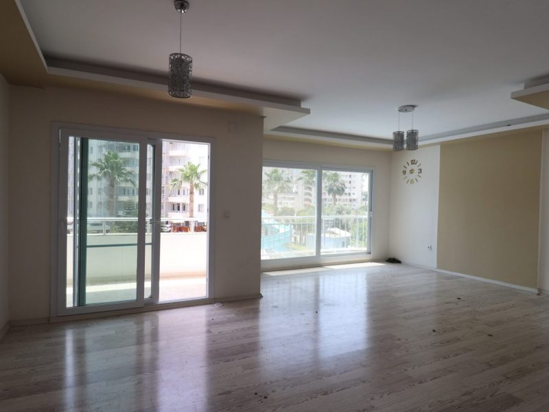 Mersin Erdemli Tömük Assa Sahil Sitesi Satılık Daire