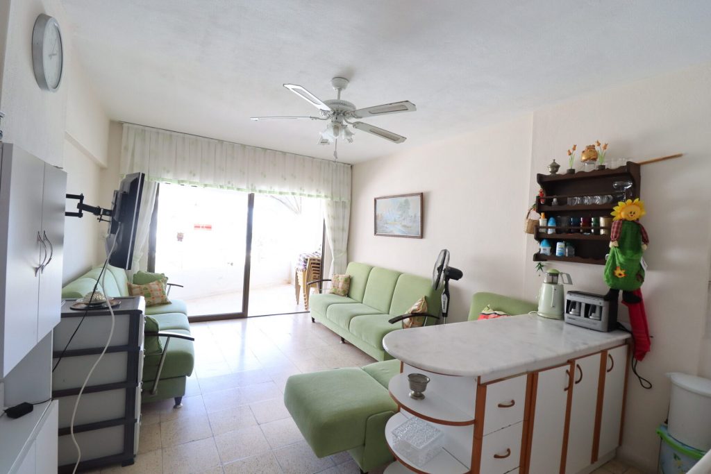 Mersin Erdemli Tömük Gondol 1 Sitesi 1+1 Satılık Daire