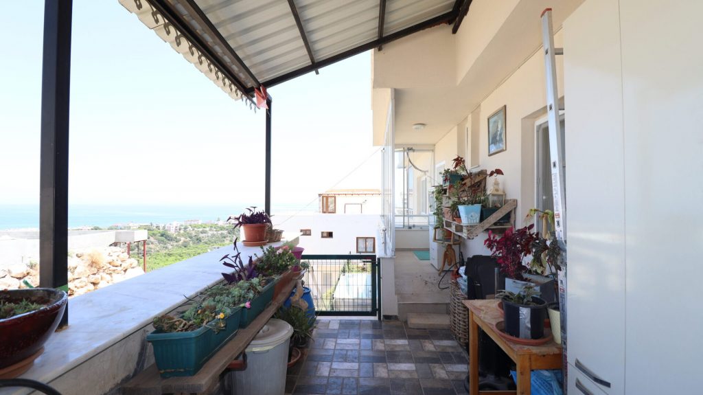 Kumkuyu Deniz Manzaralı Satılık Bağımsız 4+1 Villa