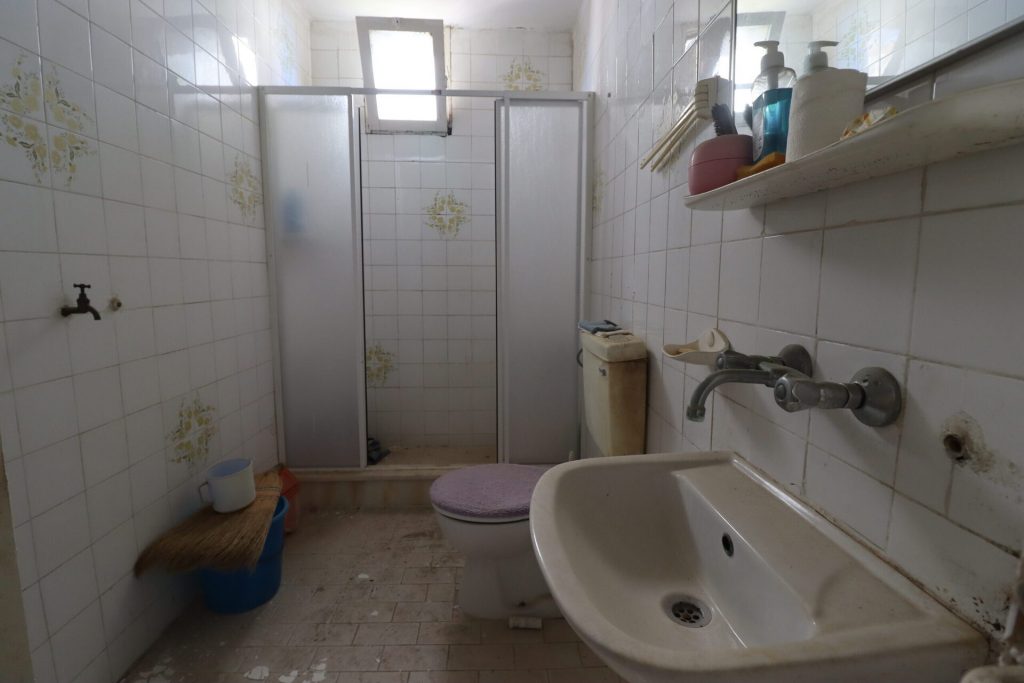 Mersin Erdemli Merkez Erdemkent Sitesinde Eşyalı Satılık 2+1 Daire