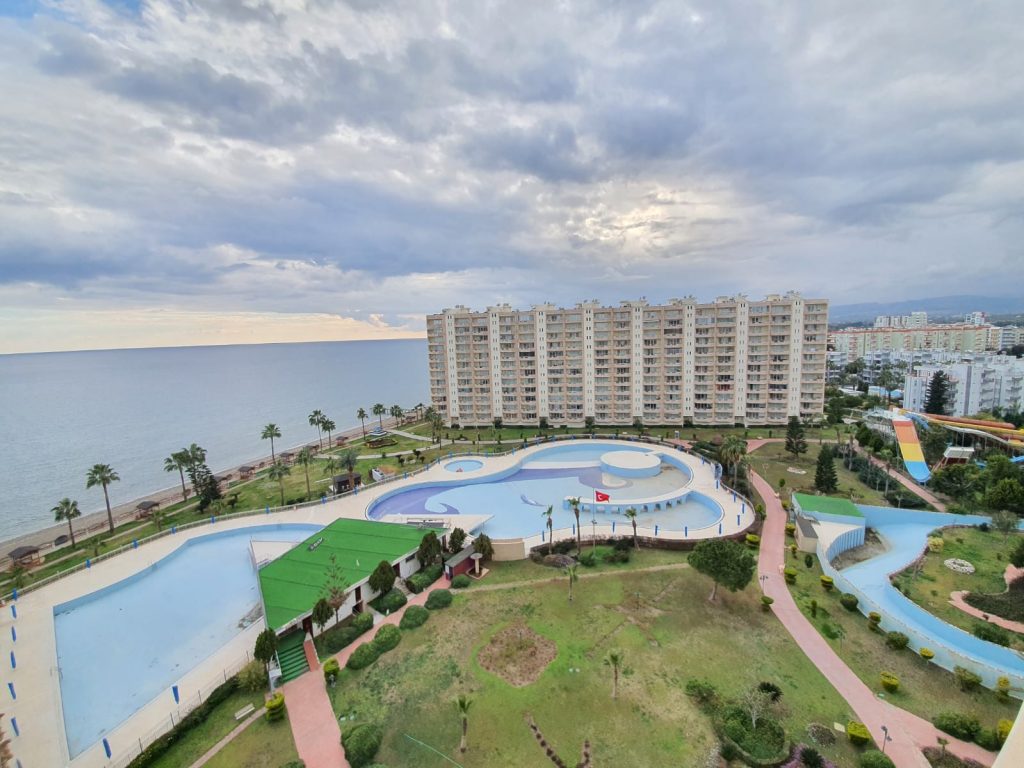 ERDEMLİ KARGIPINARI QUEENABA SİTESİ EŞYALI 3+1 KİRALIK YAZLIK DAİRE